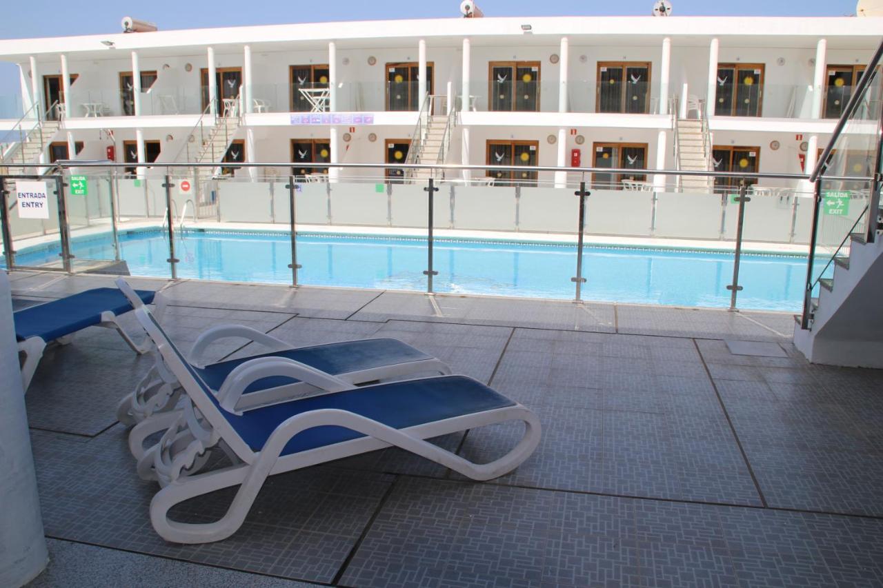 Rt-Apartamentos Sol Y Paz Пуерто Рико Екстериор снимка